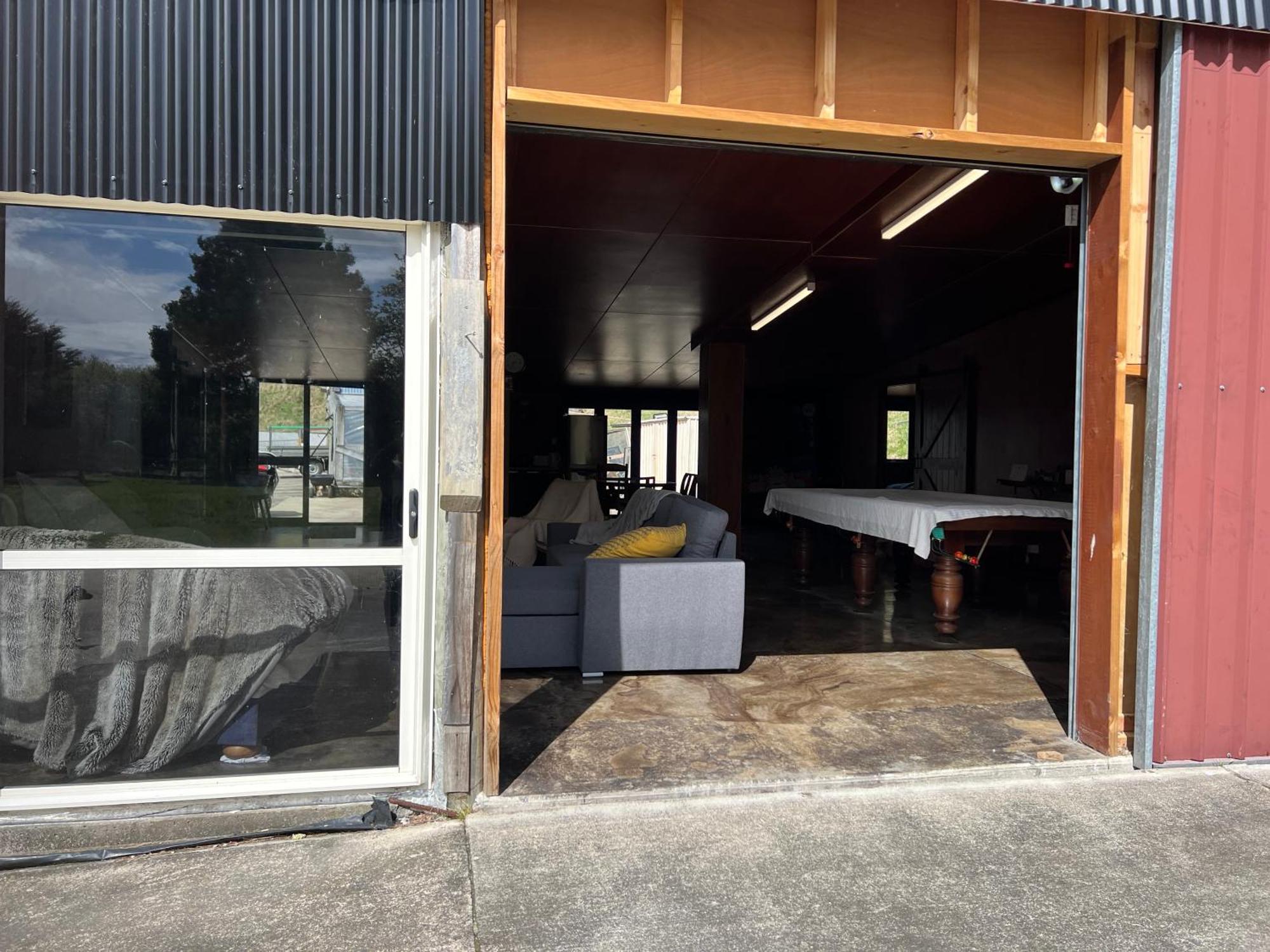 Self Contained Open Shed Space Wainui  Dış mekan fotoğraf