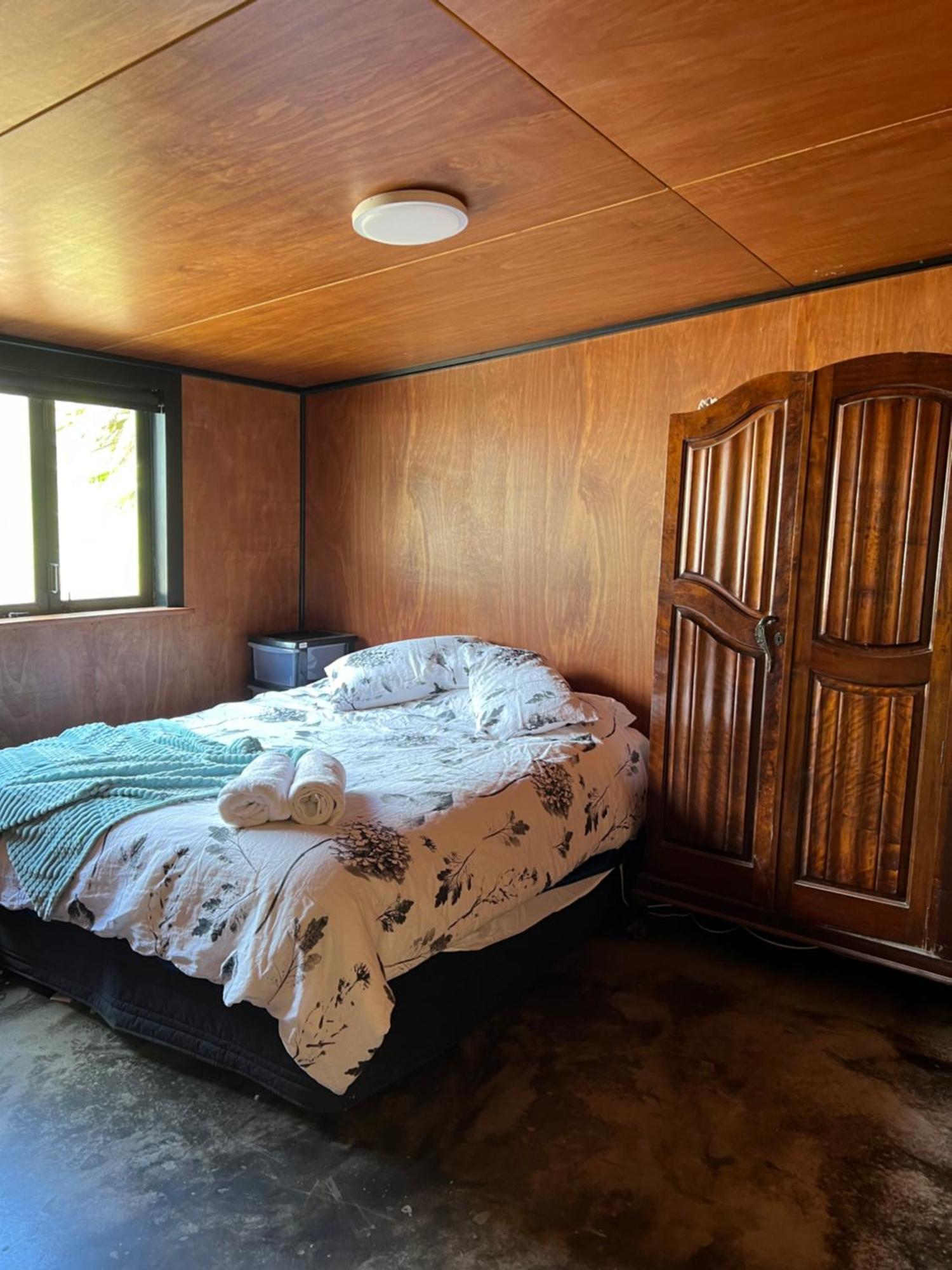 Self Contained Open Shed Space Wainui  Dış mekan fotoğraf